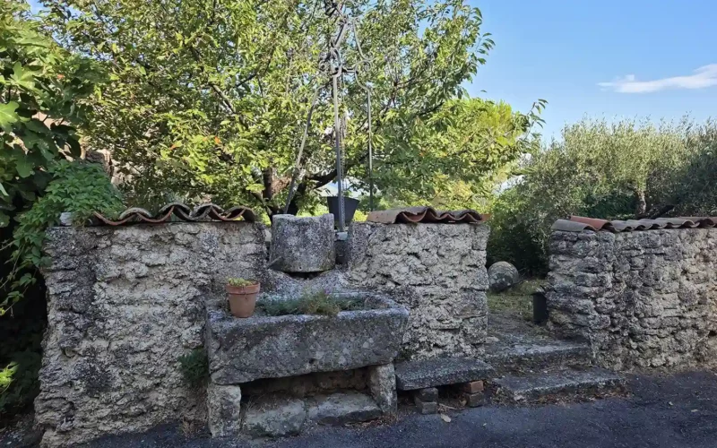 gigaliere-exterieur-mur-hilaire-patrimoine