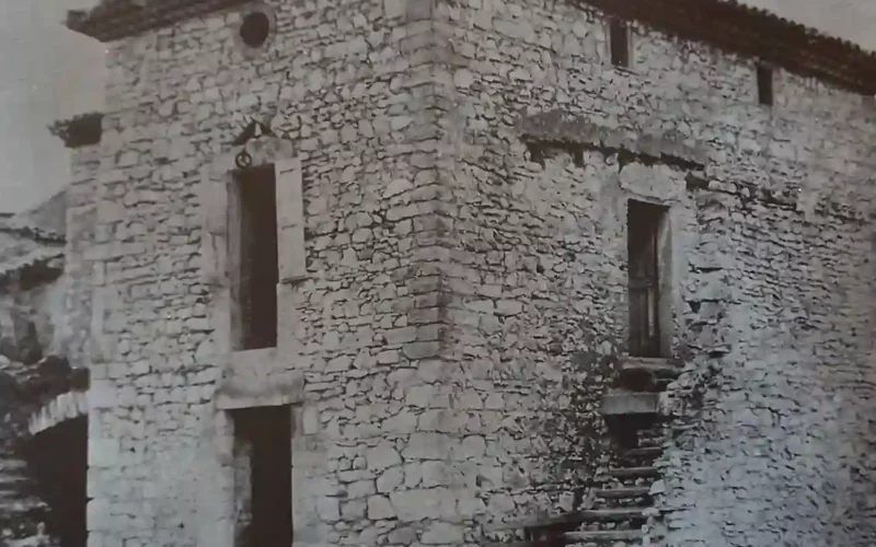 grotte-rouquette-exterieur-saint-hilaire-patrimoine