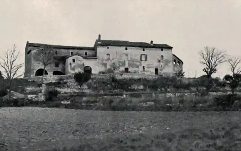 stele-etienne-teissier-ancien-saint-hilaire-patrimoine