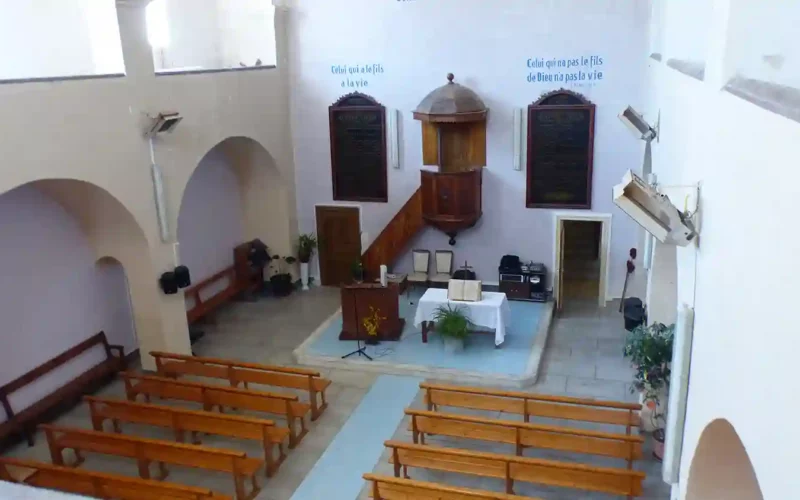 temple-interieur-saint-hilaire-patrimoine temple-interieur-saint-hilaire-patrimoine